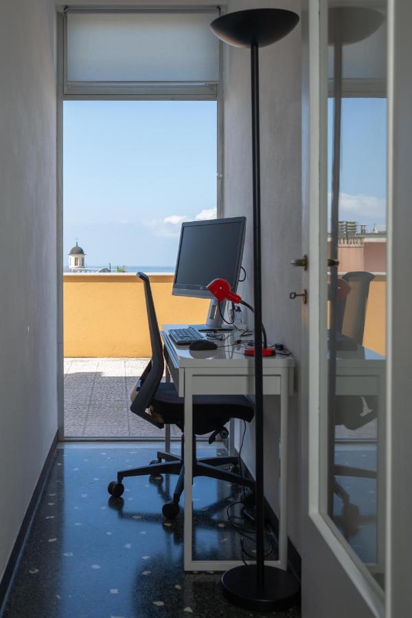 La Terrazza Di Кьявари Экстерьер фото