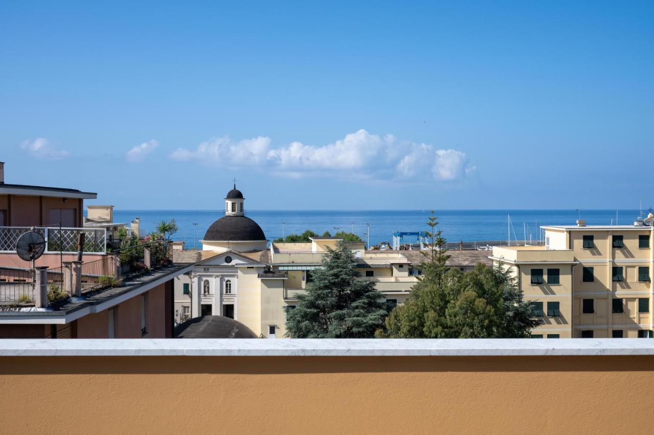 La Terrazza Di Кьявари Экстерьер фото